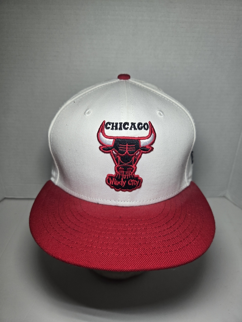 Chicago Bulls White and Red Snapback Hat